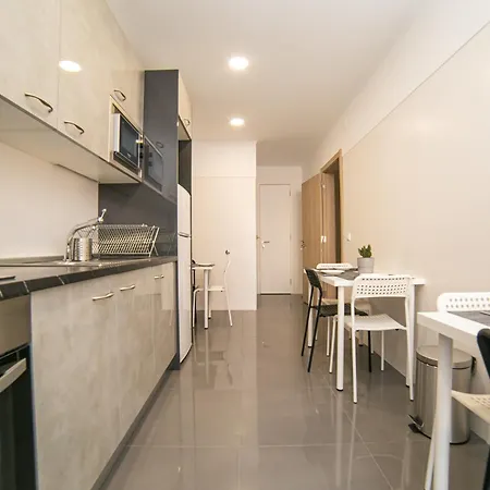 Luxury And Suites, Ideal For Tourists 호스텔 리스본