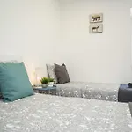 Luxury And Suites, Ideal For Tourists *