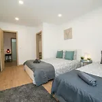 Vandrarhem Luxury And Suites, Ideal For Tourists