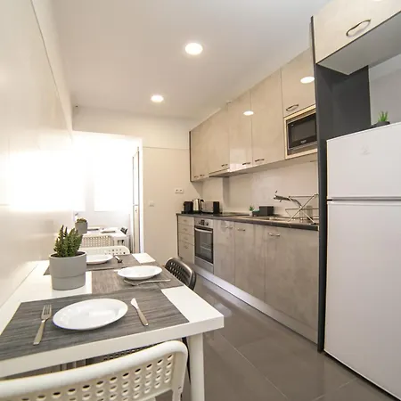 Luxury And Suites, Ideal For Tourists אכסניה