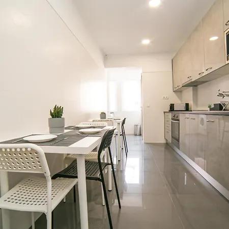אכסניה Luxury And Suites, Ideal For Tourists