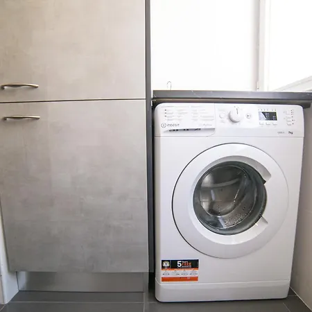 Luxury And Suites, Ideal For Tourists אכסניה *