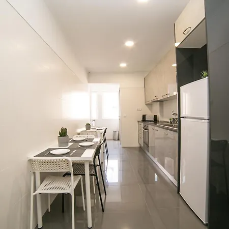 אכסניה Luxury And Suites, Ideal For Tourists ליסבון