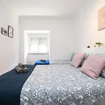 Hostel Luxury And Suites, Ideal For Tourists *