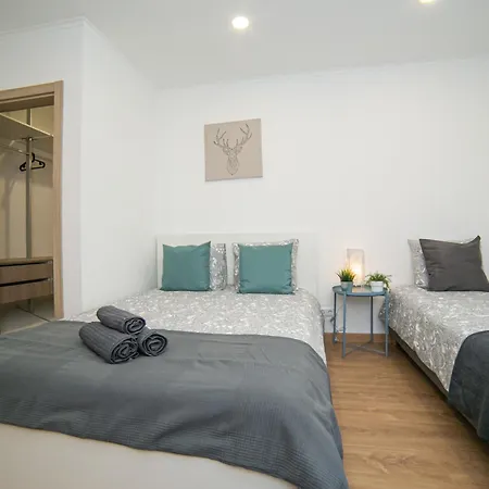Hostel Luxury And Suites, Ideal For Tourists